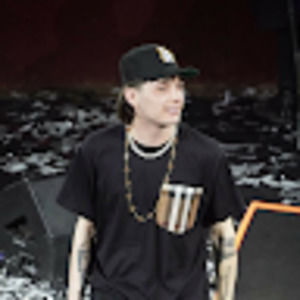 Meet your Posher, Daniel borrego